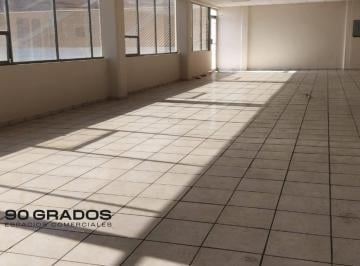 Oficina · 7 Estacionamientos · Oficina en Renta en Monterrey
