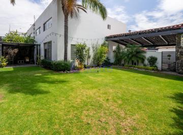Casa · 275m² · 3 Recámaras · 2 Estacionamientos · Casa en Renta en Camino Real a Momoxpan, Cholula Puebla