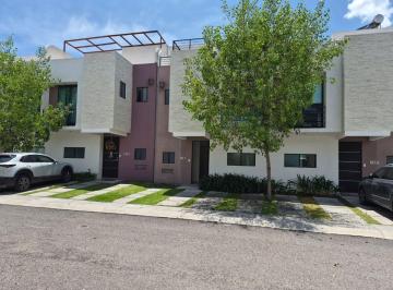 Casa en condominio de 3 habitaciones, Zinacantepec · Casa en Venta Idílica Reserva Serraton II, Zinacantepec