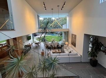 Casa · 471m² · 3 Recámaras · Casa en Bellavista, Cuernavaca