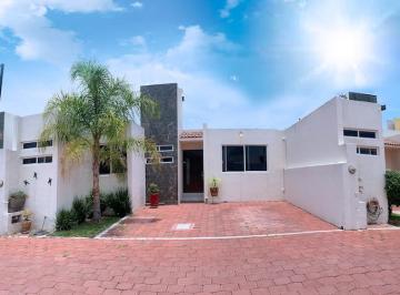 FACHADA · Hermosa Casa en Venta en Tequisquiapan