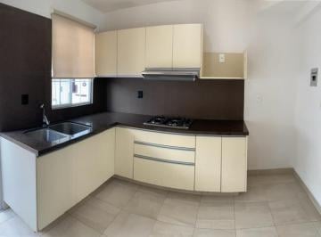 Foto 1 · Casa en Renta en El Dorado, León, Gto. a un Lado de Walmart de Vía Alta y Cerca a Eje Metropolita.