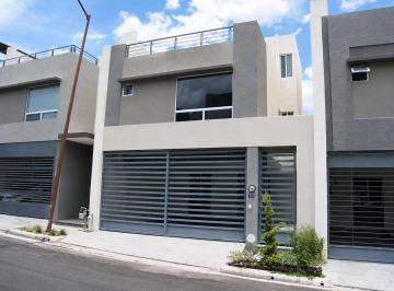 Casa de 3 habitaciones, Monterrey · Renta en Cerradas de Cumbres; con Casa Club y Alberca Casi Al Frente.