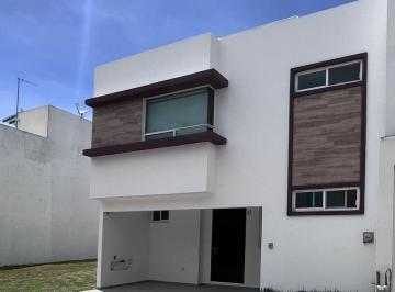 Casa en condominio de 3 habitaciones, San Andrés Cholula · Casa en Renta en Cascatta
