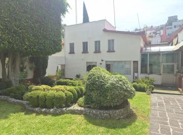 Casa · 386m² · 3 Recámaras · 3 Estacionamientos · Increible Oportunidad de Casa, Departamento y Gran Jardin