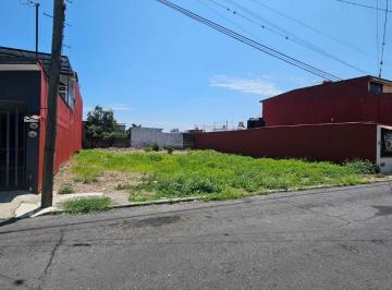 Terreno / Lote , Fortín · Venta de Terreno en Fortin, Veracruz de 200 m² en Venta en Fraccionamiento Jardín a 500 m de Sams.