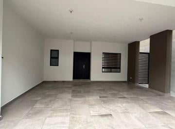 Casa en Venta de 3 habitaciones Cumbres San Agustín · Casa en Venta de 3 Niveles en Cumbres San Agustín