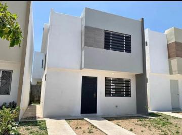 Casa de 3 habitaciones, Juárez · Casa en Renta en Vonetto Residencial