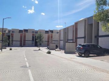 1 · Departamento en Renta en Planta Baja en Querétaro
