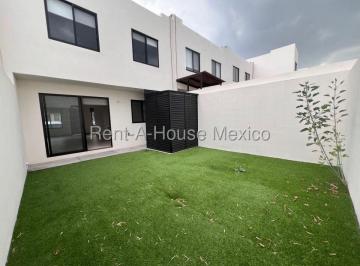 Casa en condominio de 3 habitaciones, El Marqués · Casa en Venta Zire de 3 Recamaras y Estudio o Sala Tv y Amenidades