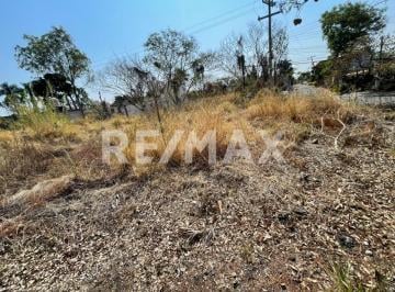Terreno / Lote · 430m² · Terreno en Venta en Morelos, Altos de Oaxtepec