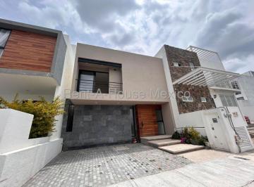 Casa en condominio de 4 habitaciones, El Marqués · Casa en Venta de Autor Nueva en Zibata con 4 Recamaras y Roof