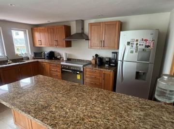 Departamento en venta en el consolidado sector de Prados de Providencia. Esta pr · Departamento en Venta en Prados Providencia