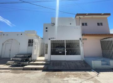 N/A · Venta de Casa en Pancho Villa a m de La Av La Marina, Parque y Escuela