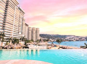 Departamento de 4 habitaciones, Acapulco de Juárez · Beachfront Exclusive Apartment With View 4b 3b