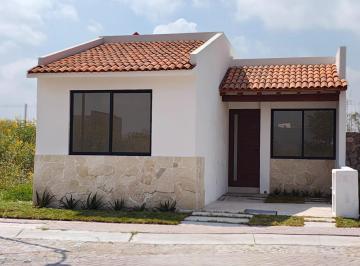 Casa · 100m² · 2 Recámaras · 2 Estacionamientos · Casa Nueva de Una Planta, en Ciudad Maderas Residencial Querétaro