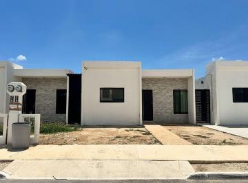 Casa de 2 habitaciones, Mérida · Casa Amueblada en Renta con Paneles Solares Fraccionamiento Las Americas Etapa IV