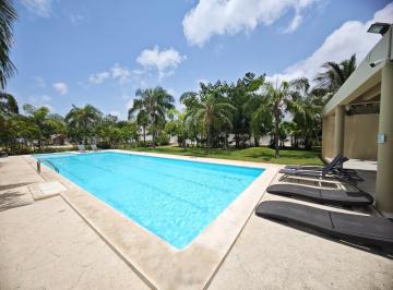 ALBERCA- AREA DE CAMASTROS · Casa con Recamara en Planta Baja en Venta en Paseo de Los Olivos, Playa del Carmen