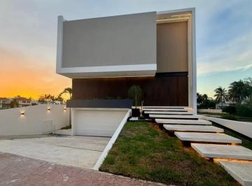 1 · Casa en Isla Dorada Zona Hotelera
