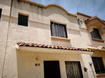 Casa de 3 habitaciones, Tlajomulco de Zúñiga · Casa en Venta Alta California Tlajomulco