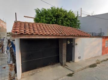 Casa de 4 habitaciones, Tuxtla Gutiérrez · Casa en Venta en Los Claveles, Chiapas.
