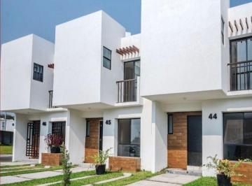 Casa · 95m² · 3 Recámaras · 2 Estacionamientos · Casa - Fraccionamiento Xana
