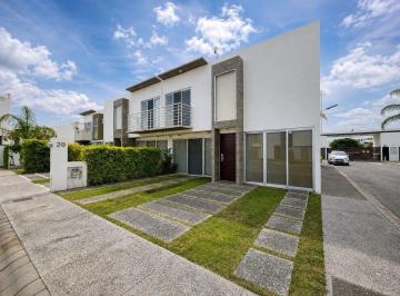 97ad21e9cff7aac6baaf6fcfa280346bbfc4f5814435eb874dfdb1c4b6c0fefa · Casa en Venta o Renta en Valle de Juriquilla, Condominio Vive