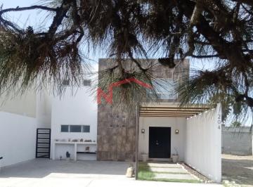Foto principal · Casa en Renta Amueblada