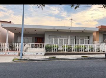 Casa de 3 habitaciones, Monterrey · Casa en Venta de Una Planta en Cumbres 1er Sector