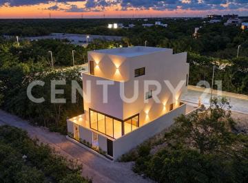 Departamento · 246m² · 3 Recámaras · 3 Estacionamientos · Casa en Venta en Residencial Lausana Cancun