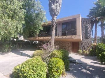Casa de 4 habitaciones, Corregidora · Casa en Renta en Balvanera Country Club, El Pueblito, Querétaro
