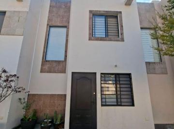 Casa de 2 habitaciones, El Marqués · Casa en Venta en Rincones del Marques Queretaro