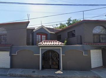 Casa de 4 habitaciones, Tijuana · Casa en Venta Calle Rcda del Lurel Colonia Rinconada de Otay, Estado Baja California