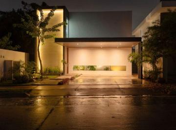Casa de 4 habitaciones, Mérida · Merida Renta Casa Privada Tamara con Casa Club y Amenidades Zona Country