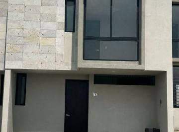 Casa de 3 habitaciones, Zapopan · Casa en Venta en Condominio Altika Natural Living