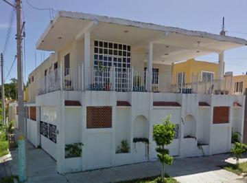 Casa de 4 habitaciones, Othón P. Blanco · Casa en Venta en El Fraccionamiento Residencial Caribe, Chetumal, Quintana Roo.