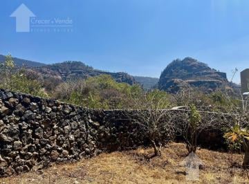 Terreno / Lote · 1021m² · Terreno en Venta en Privada con Seguridad en Tepoztlán Morelos con Vista Panorámica