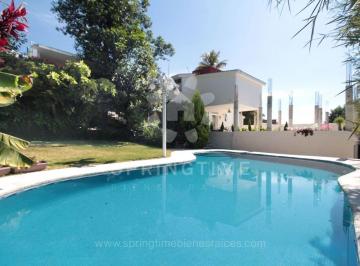 Casa de 6 habitaciones, Cuernavaca · Casa en Tlaltenango, Cuernavaca