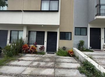 Casa · 105m² · 3 Recámaras · 2 Estacionamientos · Casa en Fraccionamiento Element