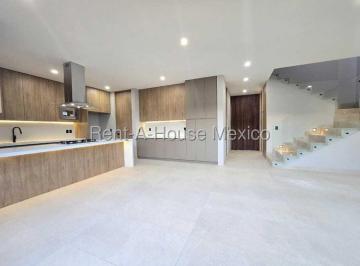 Casa de 4 habitaciones, Querétaro · Casa en Venta en Juriquilla | 4 Recámaras y Cuarto de Servicio Ml475