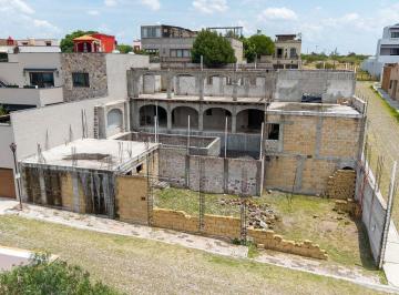 Casa de 4 habitaciones, San Miguel de Allende · Casa en Construcción, en Esquina. Ubicación Privilegiada y Vistas Espectaculares