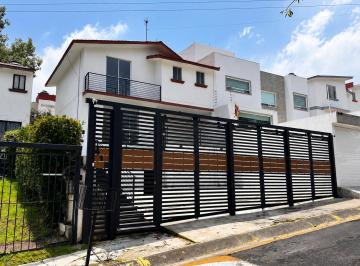 Casa de 3 habitaciones, Atizapán de Zaragoza · Casa en Renta en Mayorazgos del Bosque