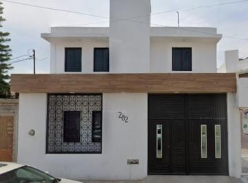 Casa de 3 habitaciones, Corregidora · Venta de Casa en Tejeda Corregidora Queretaro