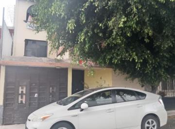 Casa · 254m² · Casa en Venta Para Remodelar