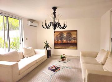 Casa · 210m² · 2 Recámaras · 2 Estacionamientos · Casa en Renta en Río Nilo, Colonia del Valle, Spgg