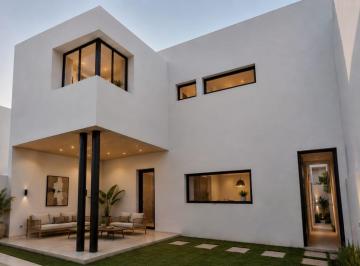 Casa · 220m² · 3 Recámaras · 2 Estacionamientos · Venta de Casa Nueva Dentro de Fraccionamiento en Calz. de Los Actores, Cuernavaca