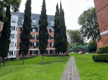 Departamento · 150m² · Renta de Extraordinario Departamento en Peregal 2 con Cuarto de Servio y Patio Privado