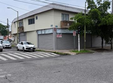Local comercial , Guadalajara · Local Comercial en Renta en Lázaro Cárdenas y Cruz del Sur | 200 m²