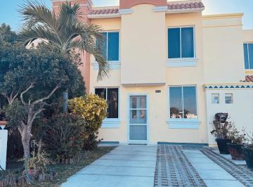 Casa · 3 Recámaras · 1 Estacionamiento · Casa en Renta Amueblada y Equipada en Villa Marina, Cerritos, Mazatlán