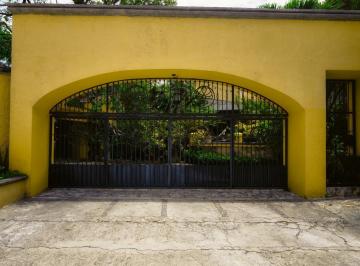 Casa · 750m² · 4 Recámaras · Casa en Álamos I